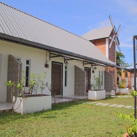 Belukar Lodges Private Homestay Pantai Cenang  Zewnętrze zdjęcie